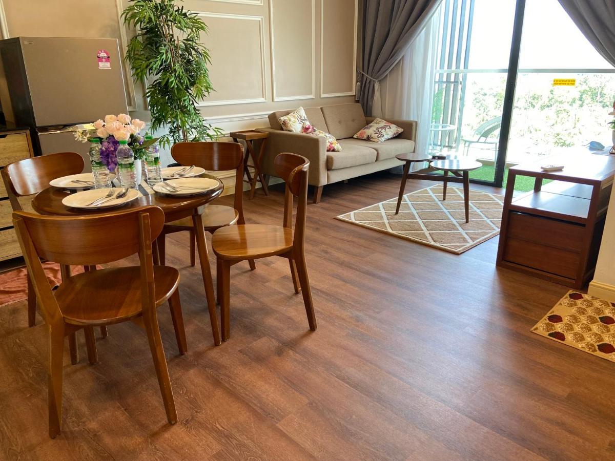 De Lavelle Suites @ Timur Bay Seafront Residence كوانتان المظهر الخارجي الصورة
